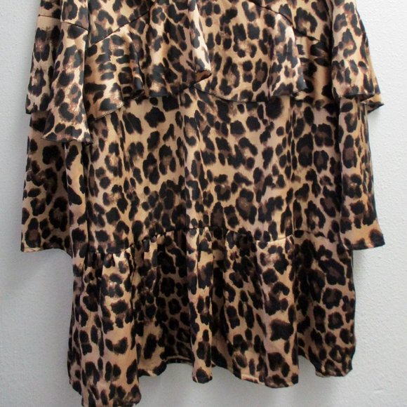 Haute Rogue Leo Ruffle Leopard Print Long Sleeve Dress Size Small - Picture 2 of 9
